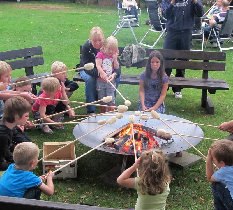Marshmallows roosteren op de veluwe Otterlo